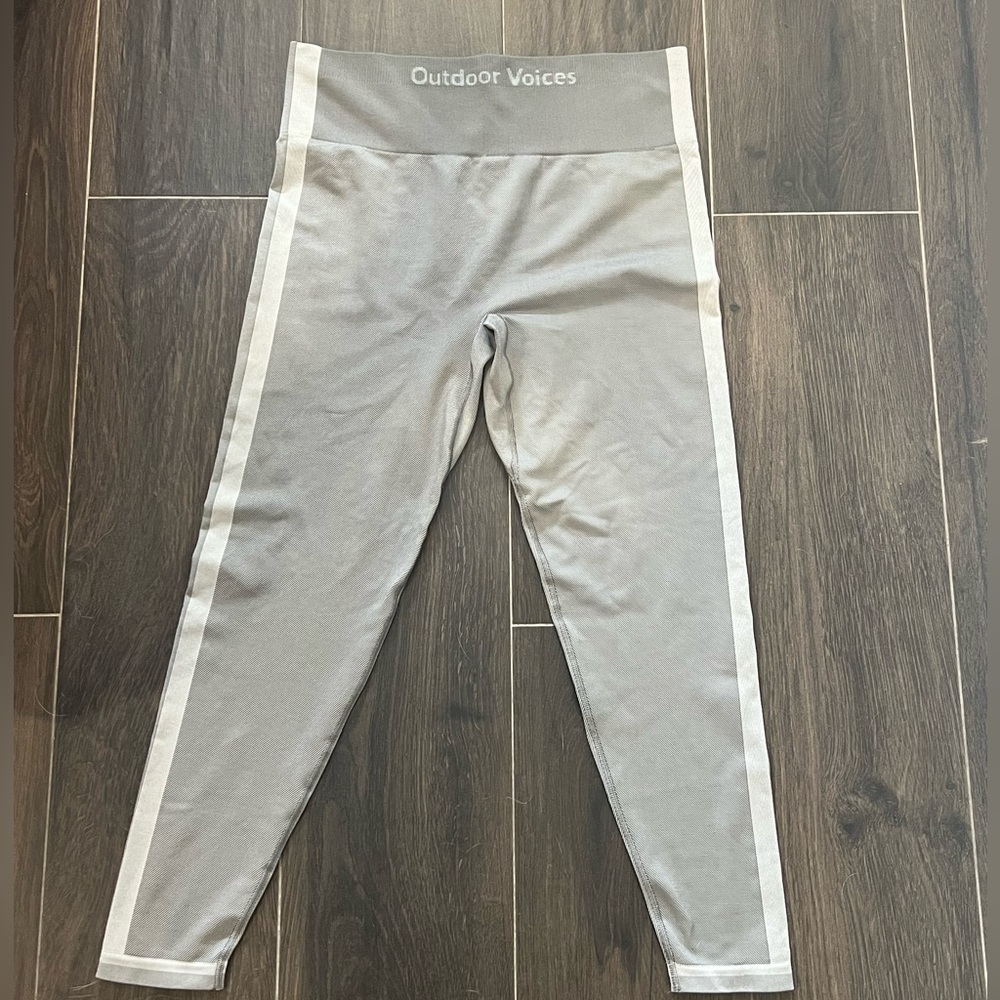 OV Set Ribbed Grey/White - Picture 5 of 5